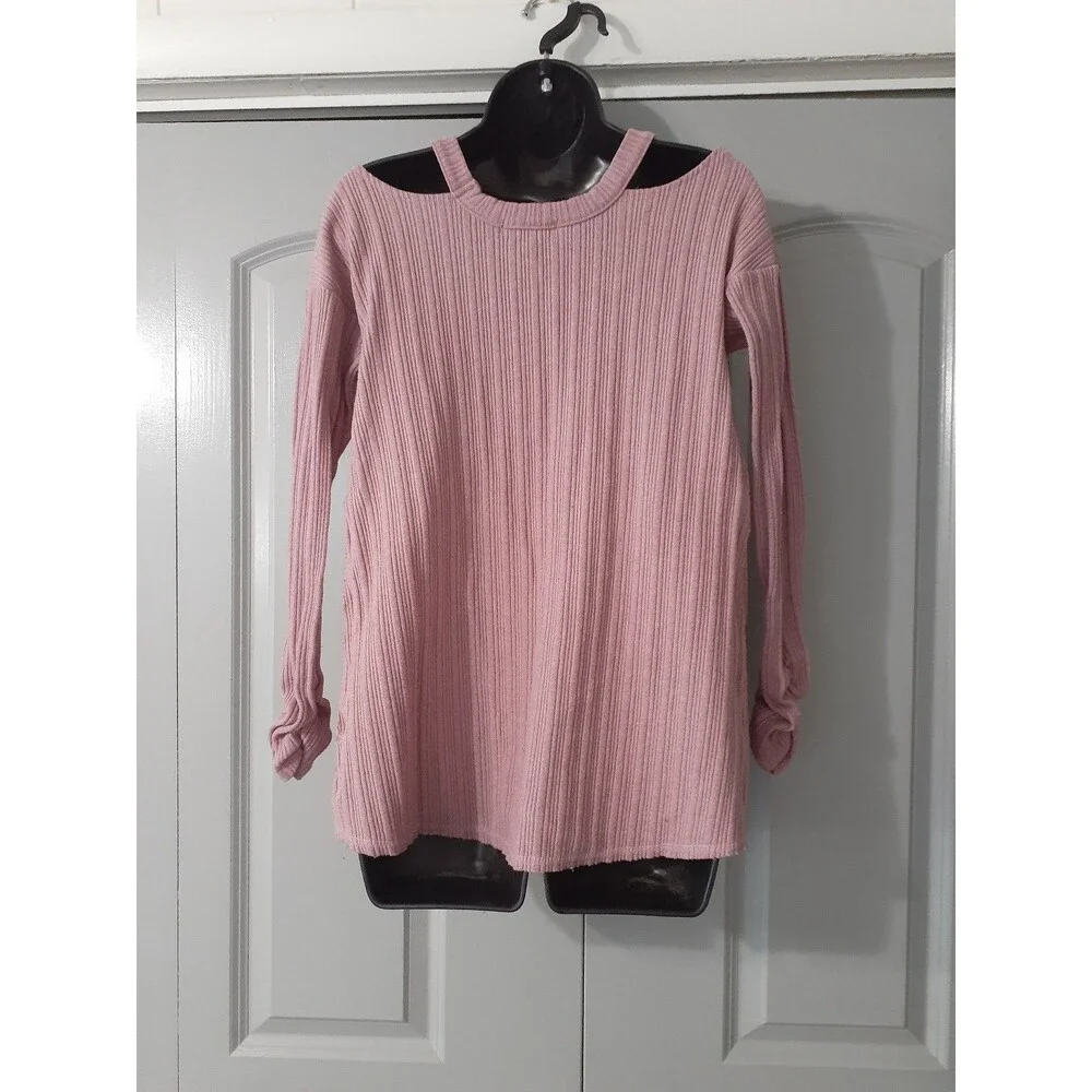 Inspired Hearts pink cold shoulder ruched sleeve sweater
